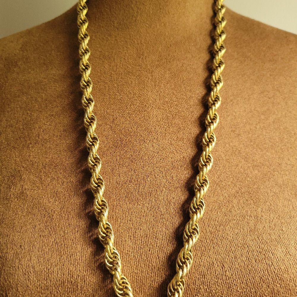 Vintage‎ Gold Tone Chunky Textured Rope Chain Statement Necklace 24"
Retro Glam